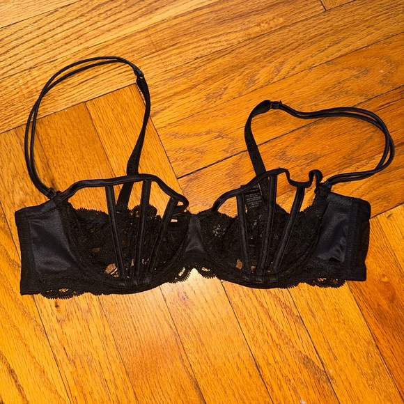 La Perla Cage Lace and underwire bra - Picture 4 of 9